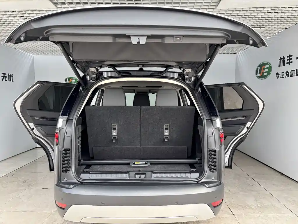 Land Rover Discovery — миниатюра 29
