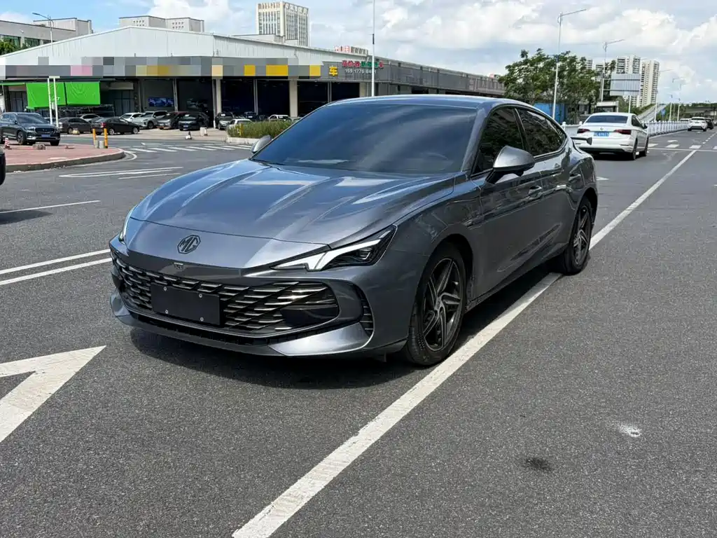 MG MG7