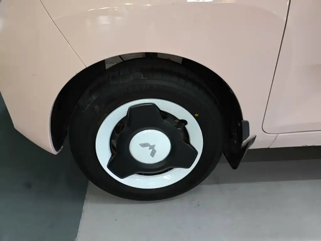 Wuling MINIEV — миниатюра 23