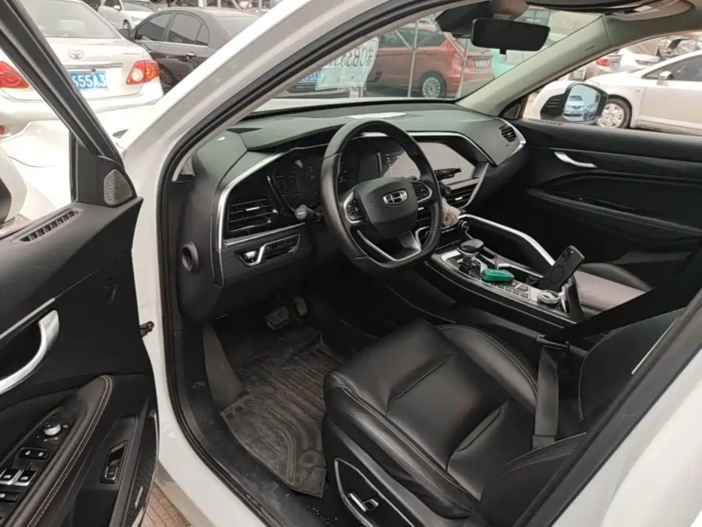 Geely Xingyue — миниатюра 15