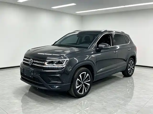 Volkswagen Tharu