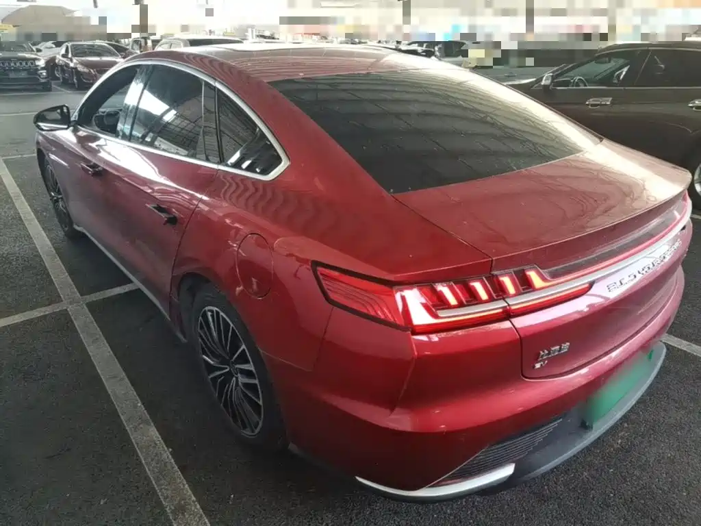 BYD Han — миниатюра 5
