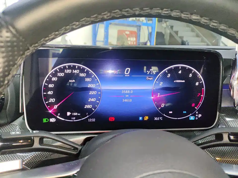 Mercedes-Benz C-Class — миниатюра 4