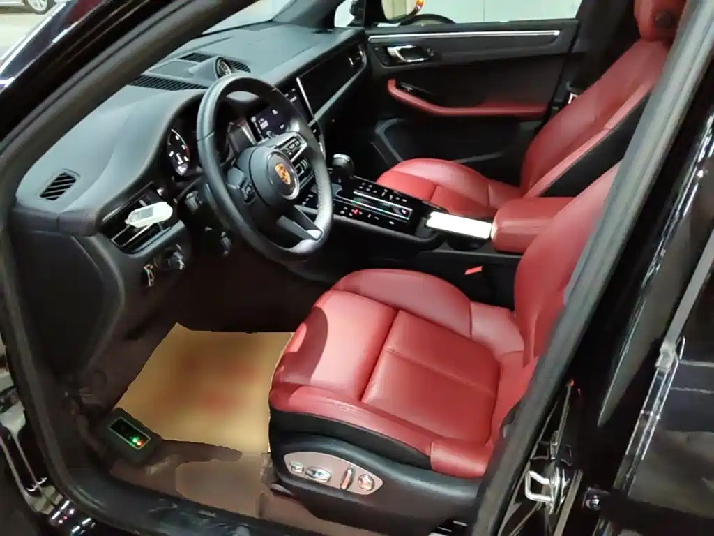 Porsche Macan — миниатюра 15