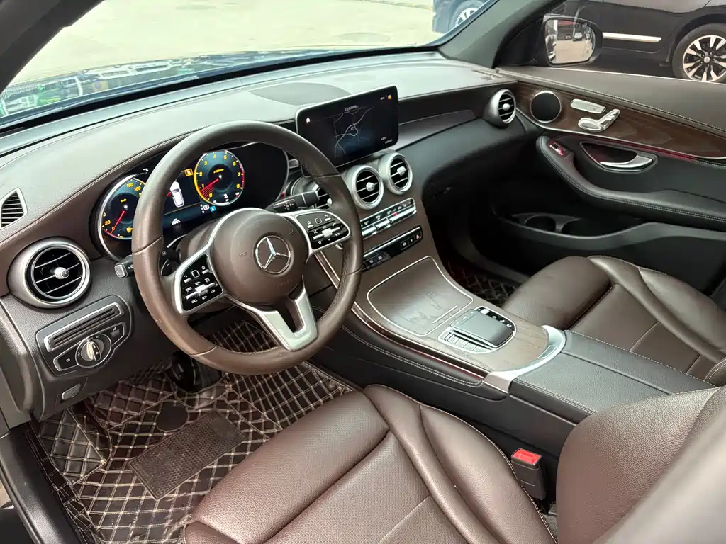 Mercedes-Benz GLC 2020 GLC 300 L 4MATIC