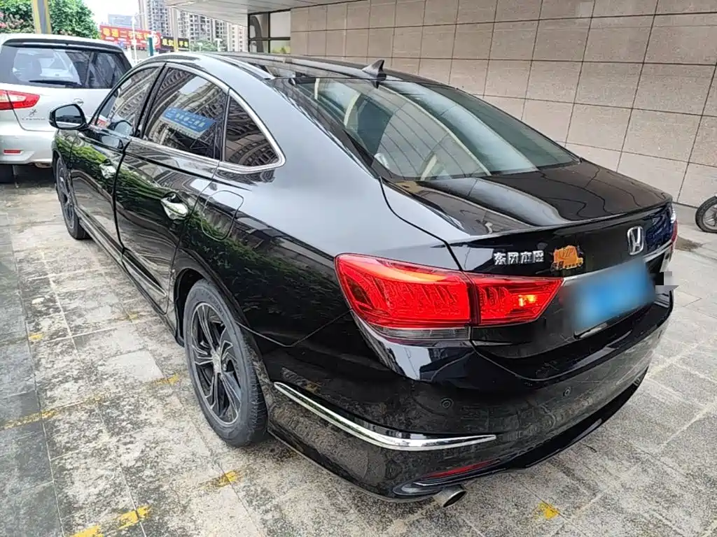 Honda Spirior 2015 2.4L Luxury