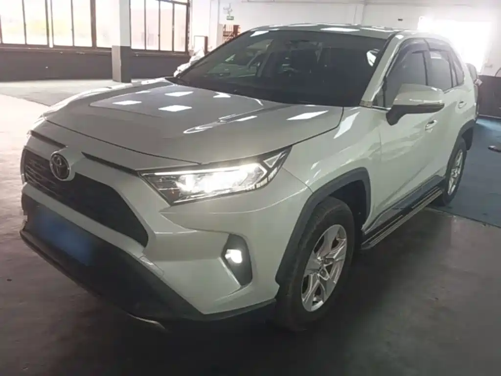 Toyota RAV4 2023 2.0L CVT