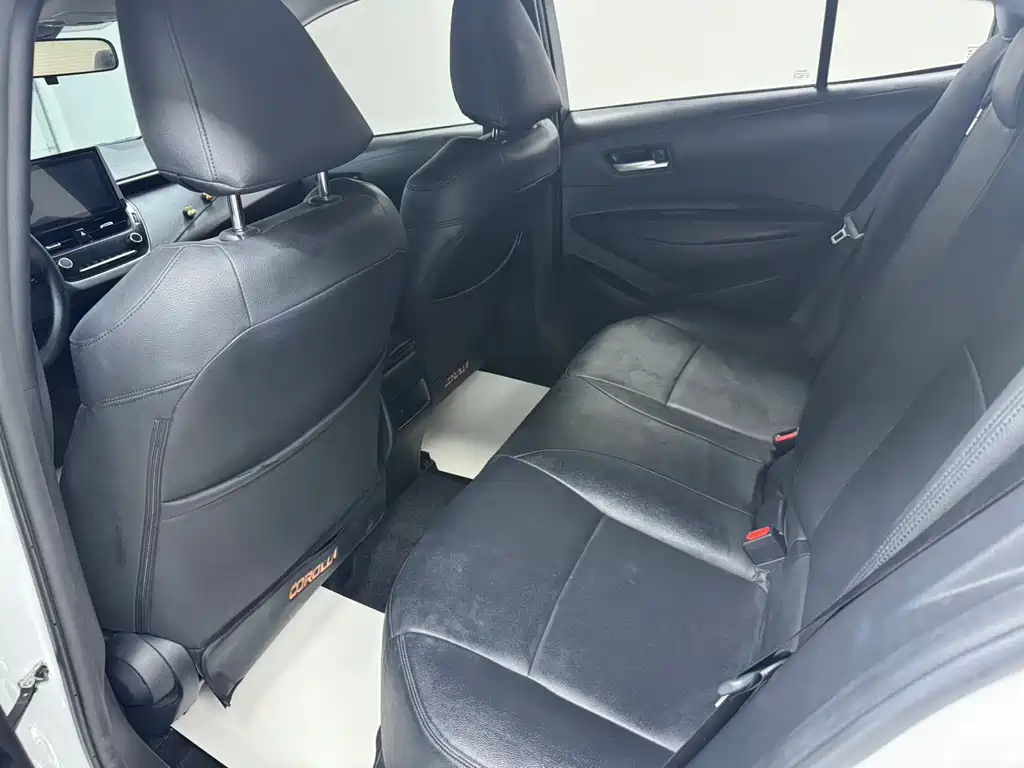 Toyota Corolla — миниатюра 5