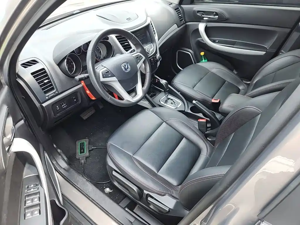 Changan CS35 — миниатюра 16