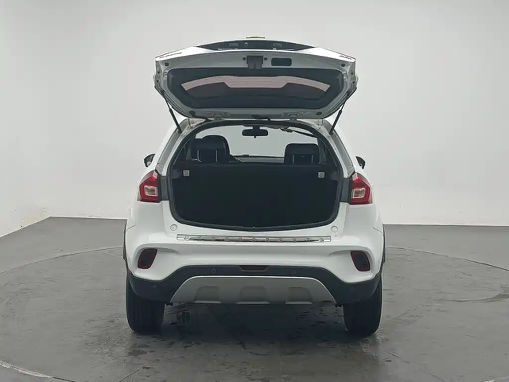 Geely Vision X3 — миниатюра 6