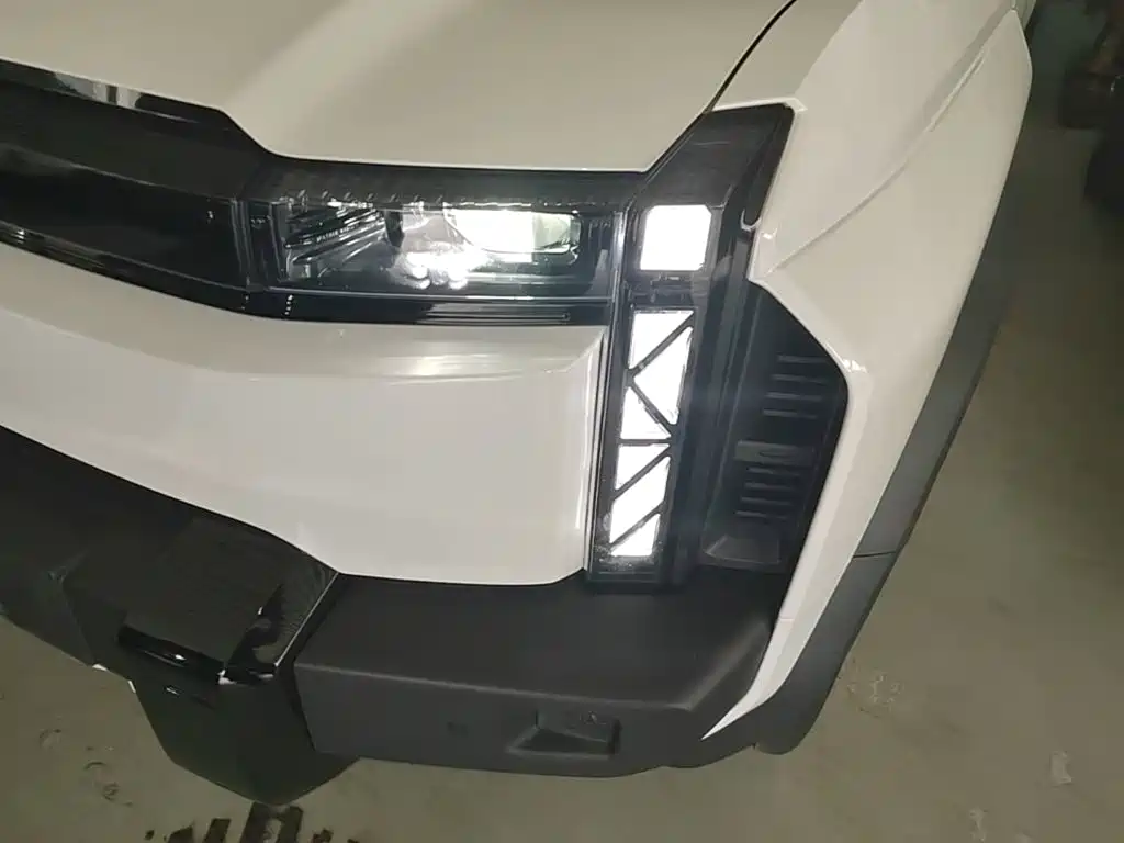 iCAR iCAR 03T — миниатюра 24