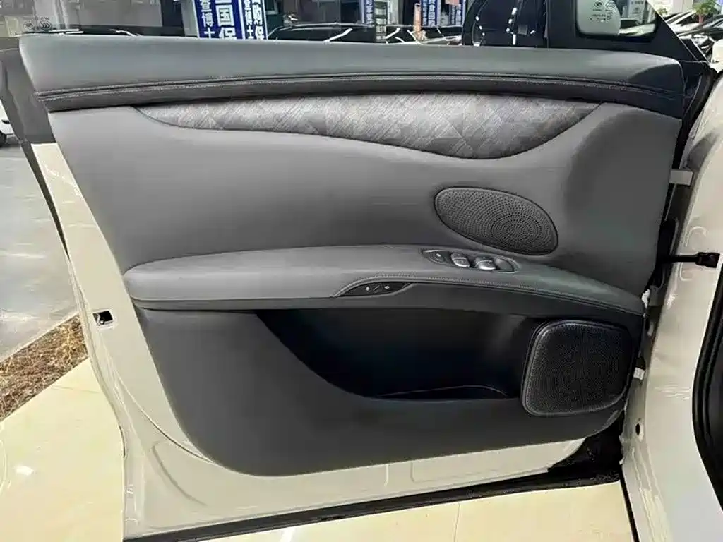 IM IM LS6 — миниатюра 2