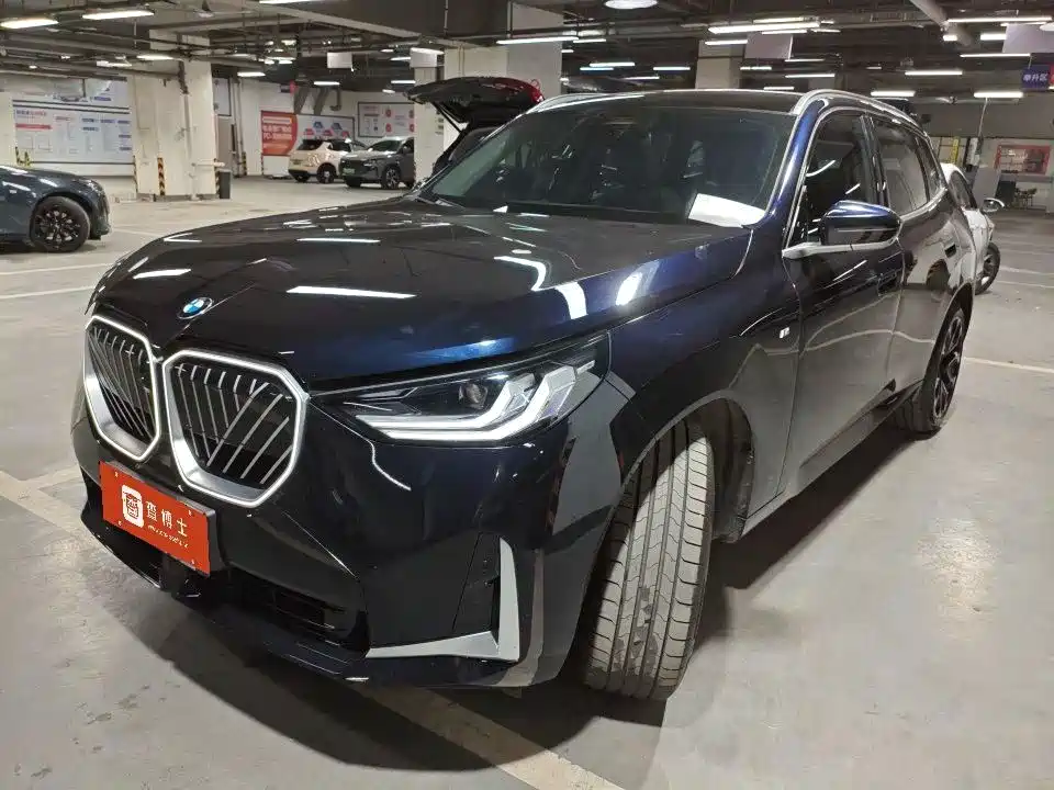 宝马X3 2025款 xDrive30L 领先型 M运动套装 2025