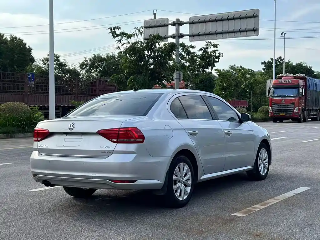 Volkswagen Lavida 230TSI DSG Comfort Edition, фото 8