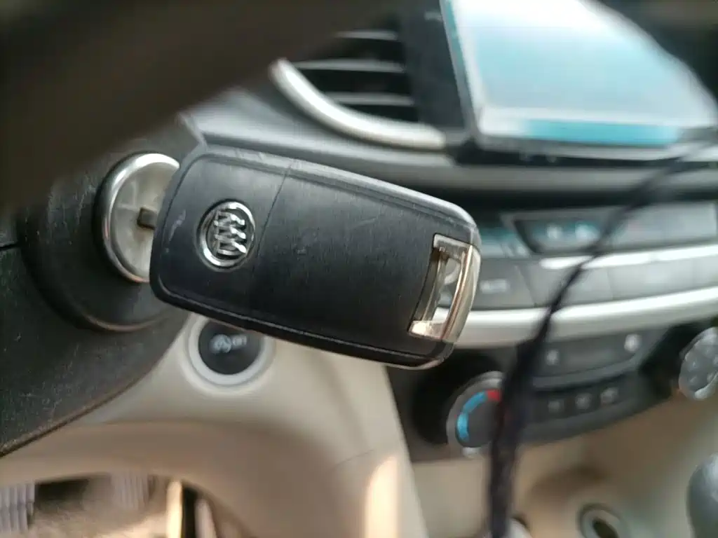 Buick Excelle — миниатюра 9