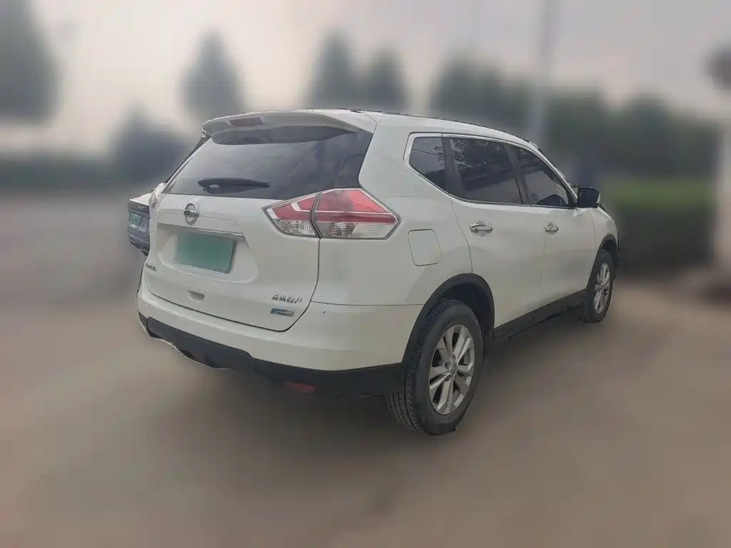 Nissan X-Trail — миниатюра 6