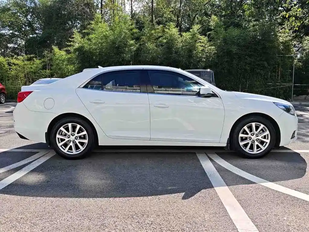 Chevrolet Malibu — миниатюра 11