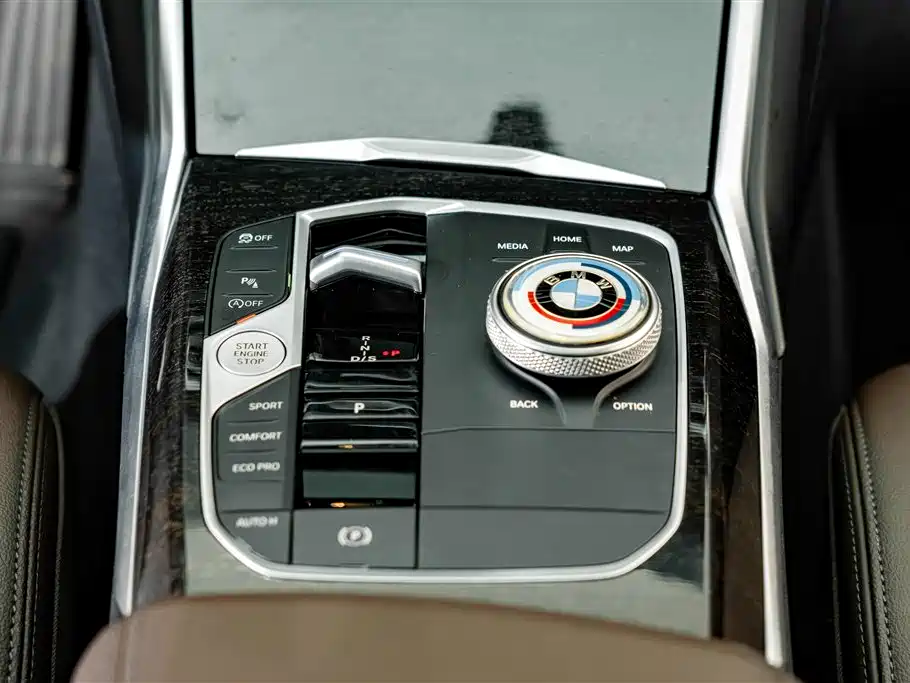 BMW 3 Series — миниатюра 16