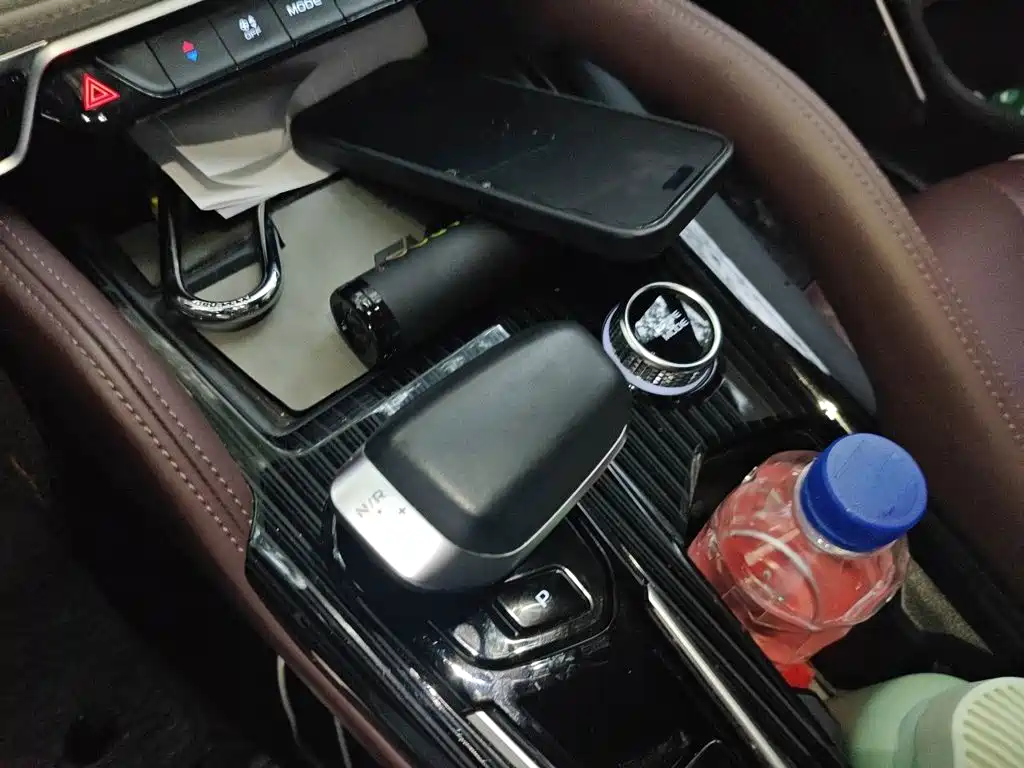 Geely Xingyue L — миниатюра 15