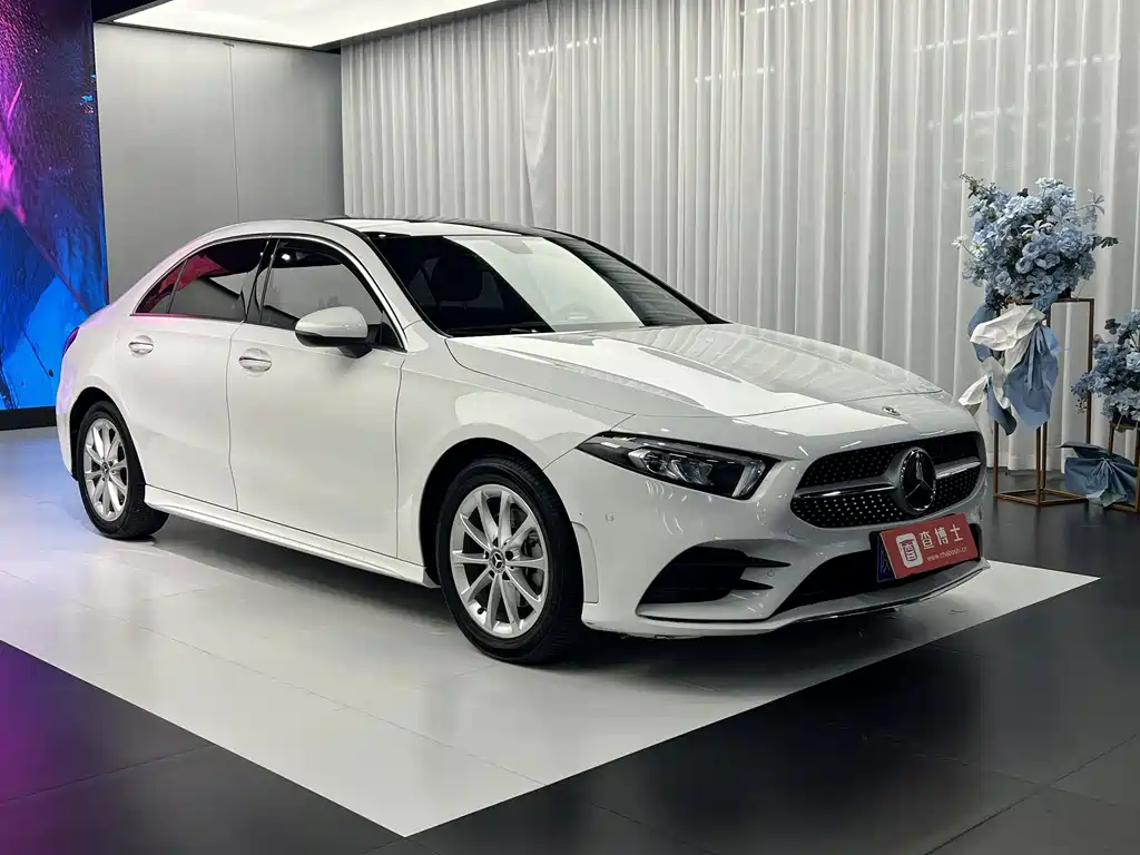 Mercedes-Benz A-Class — миниатюра 3