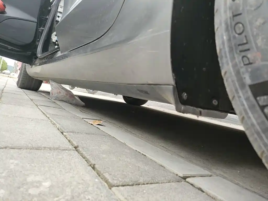 Tesla Model 3 — миниатюра 22