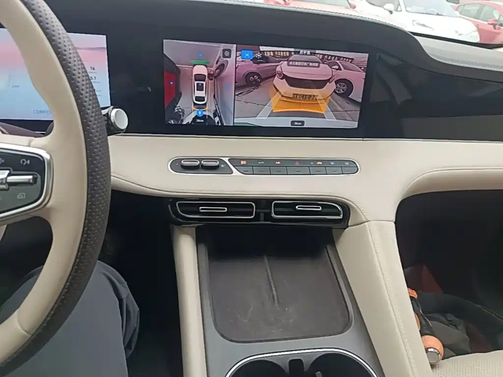 Roewe D7 — миниатюра 13