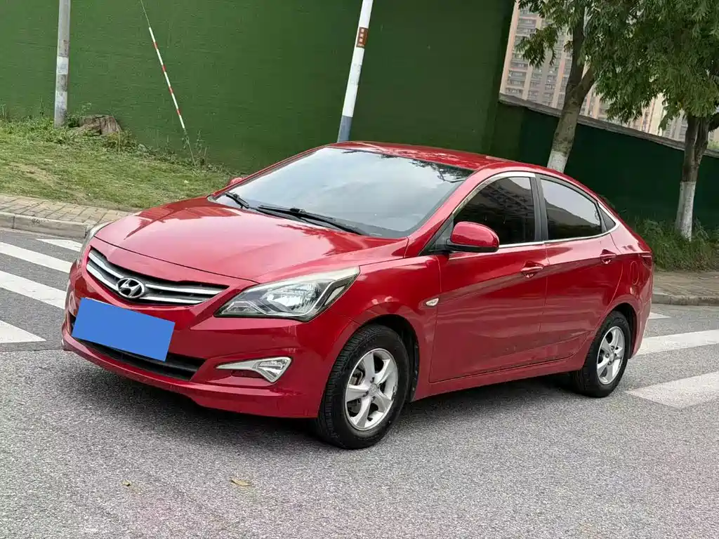 Купить Hyundai Verna