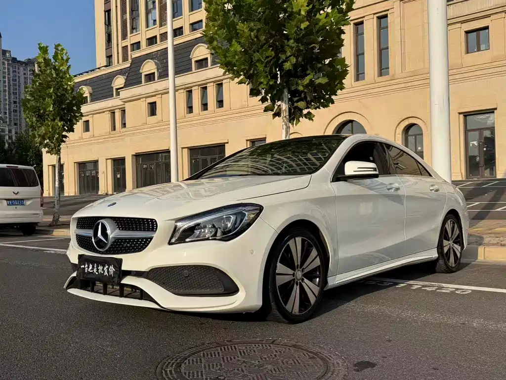 Mercedes-Benz CLA (Import)