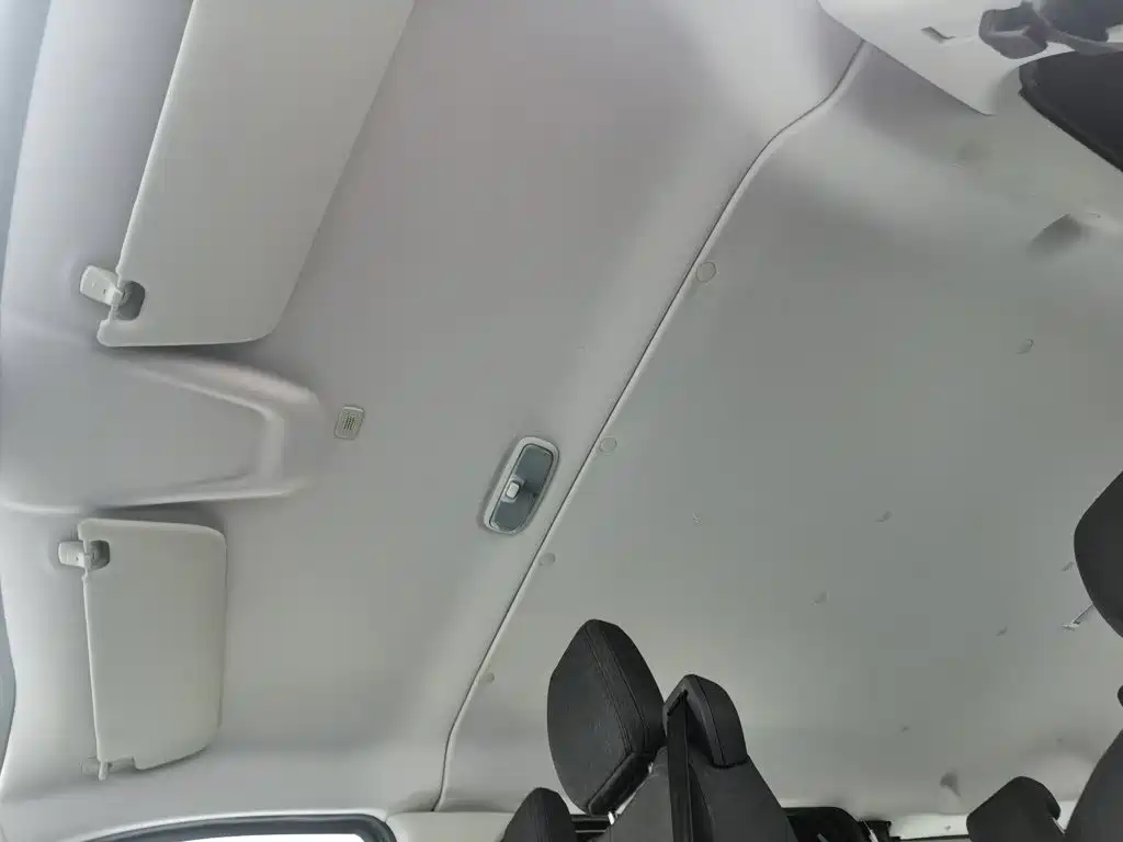 Ford Transit — миниатюра 14