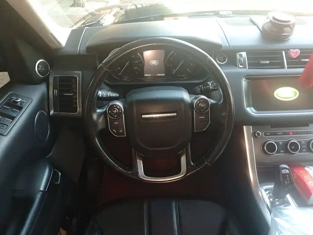 Land Rover Sport — миниатюра 3