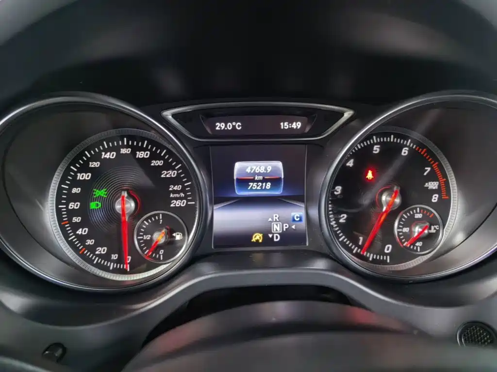 Mercedes-Benz CLA (Import) — миниатюра 12