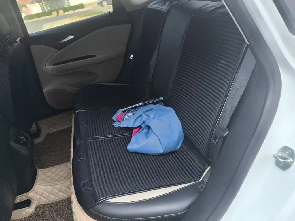 Buick Verano — миниатюра 18