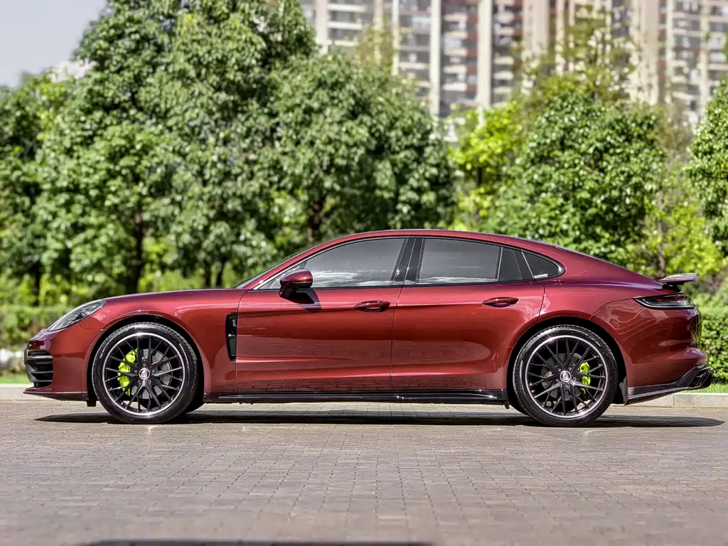 Porsche Panamera — миниатюра 4