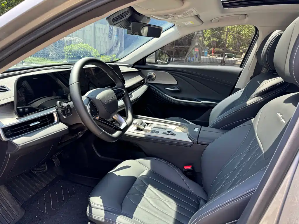 Chery Arrizo 8 — миниатюра 5