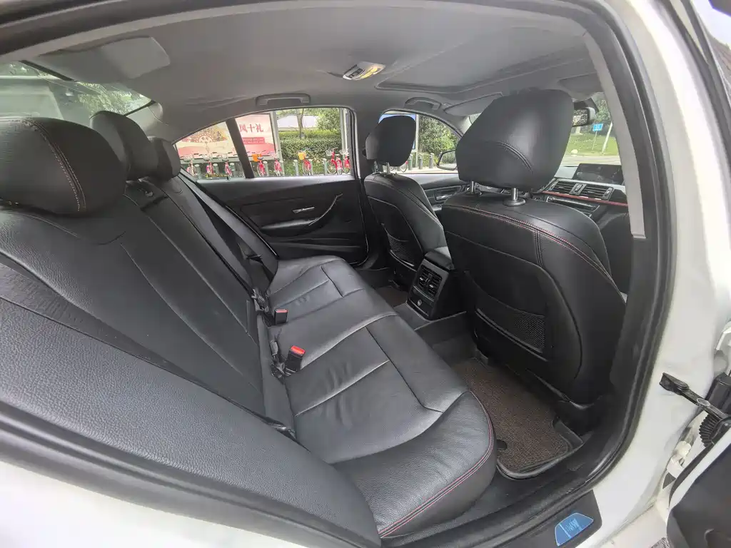 BMW 3 Series (Import) — миниатюра 11