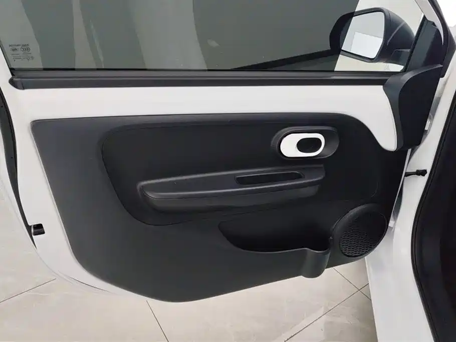 Roewe Clever 2022 311km