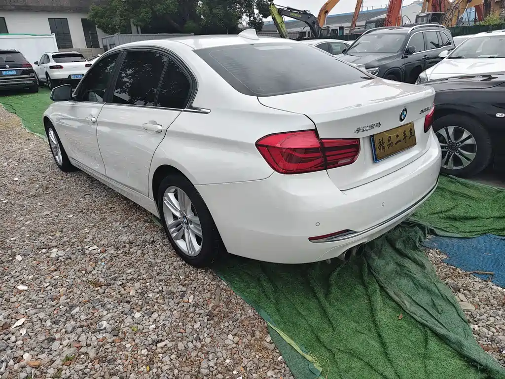 BMW 3 Series — миниатюра 9