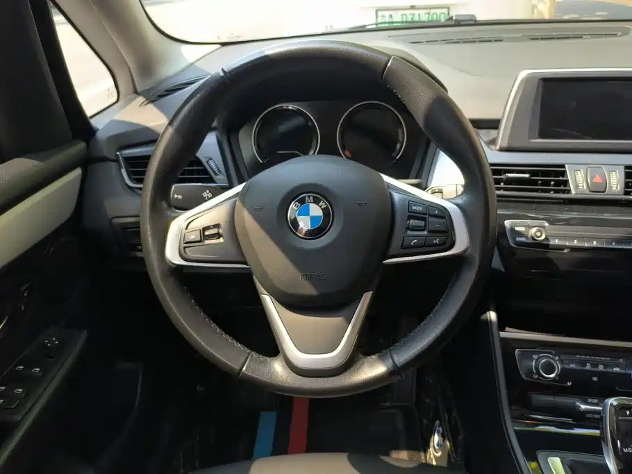 BMW 2 Series Gran Tourer — миниатюра 15