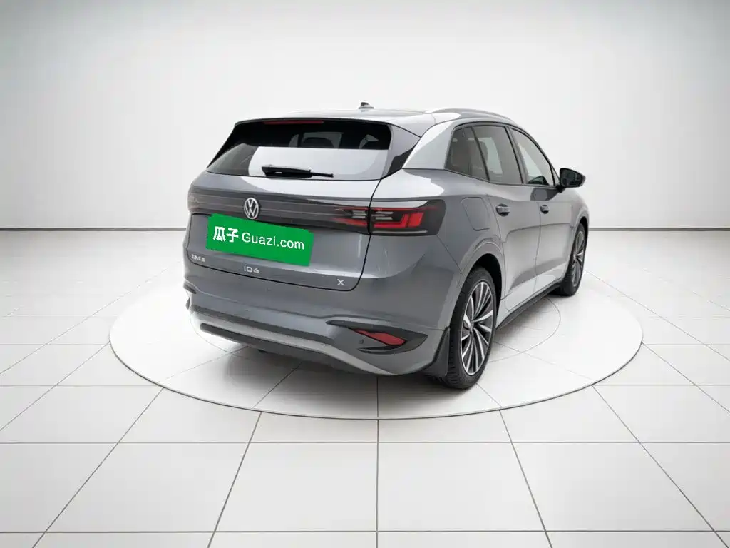 Volkswagen ID.4 X — миниатюра 4