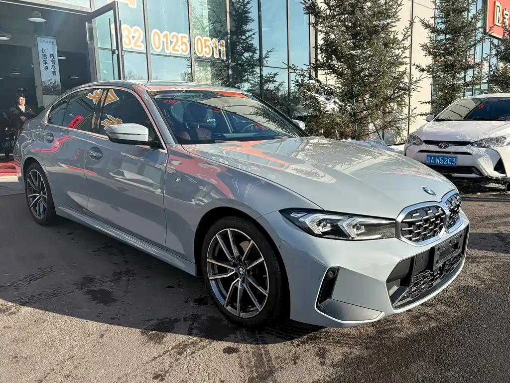 BMW 3 Series 2025