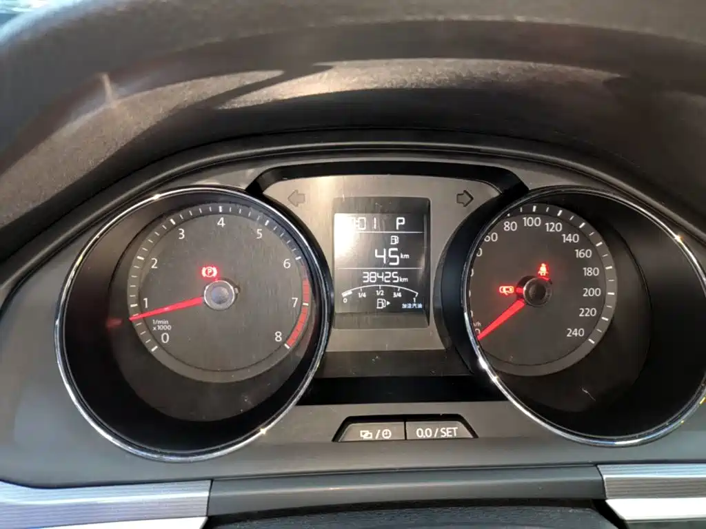 Volkswagen Bora — миниатюра 12