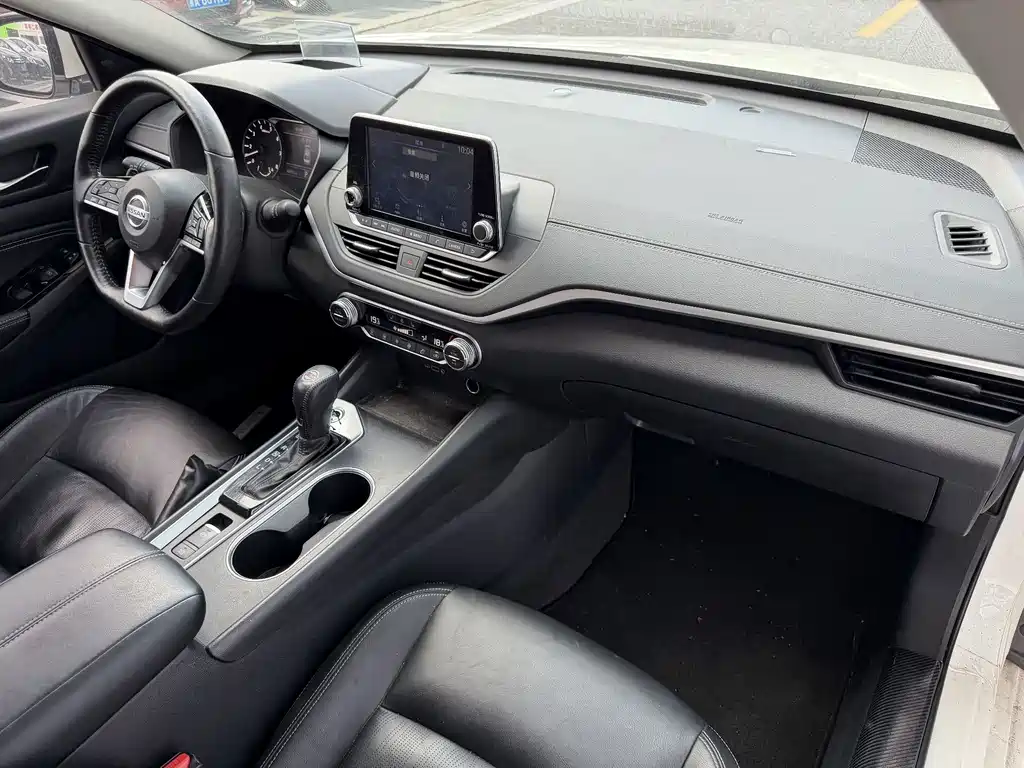 Nissan Teana — миниатюра 7