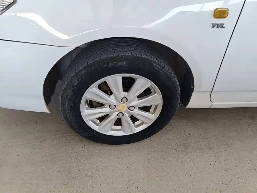 BYD F3 — миниатюра 23