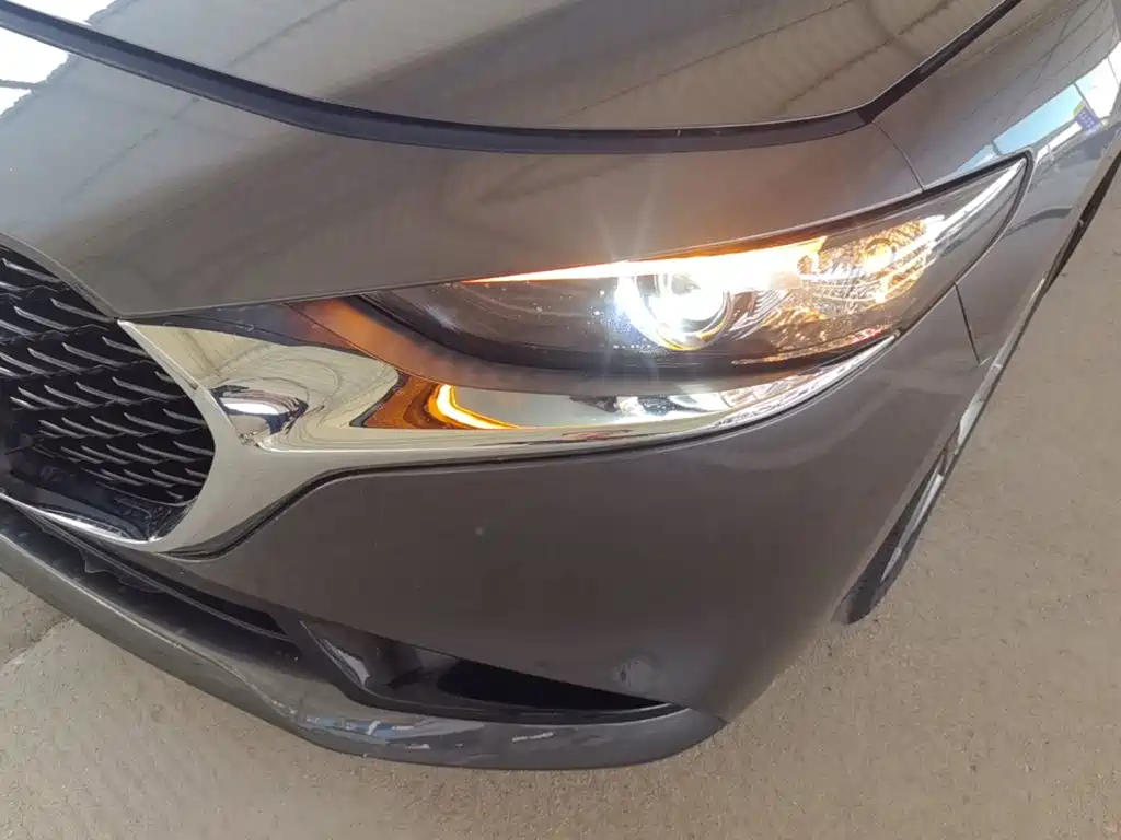 Mazda 3 Axela — миниатюра 24