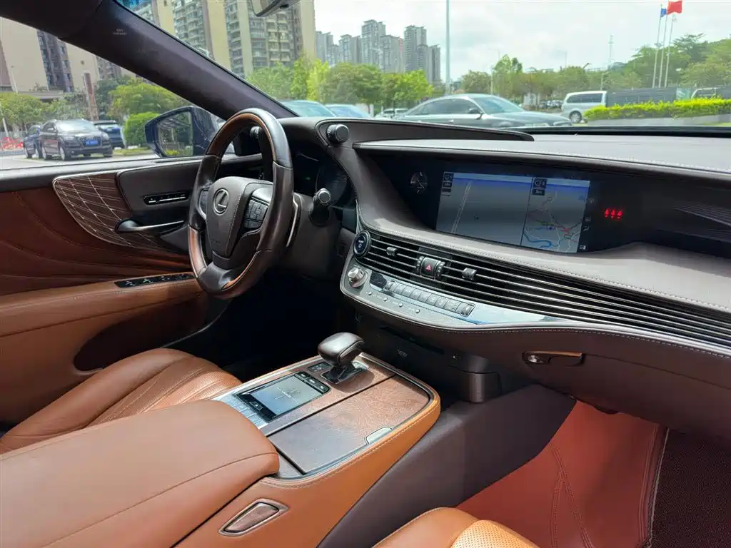 Lexus LS — фотографии объявления, Фото 15