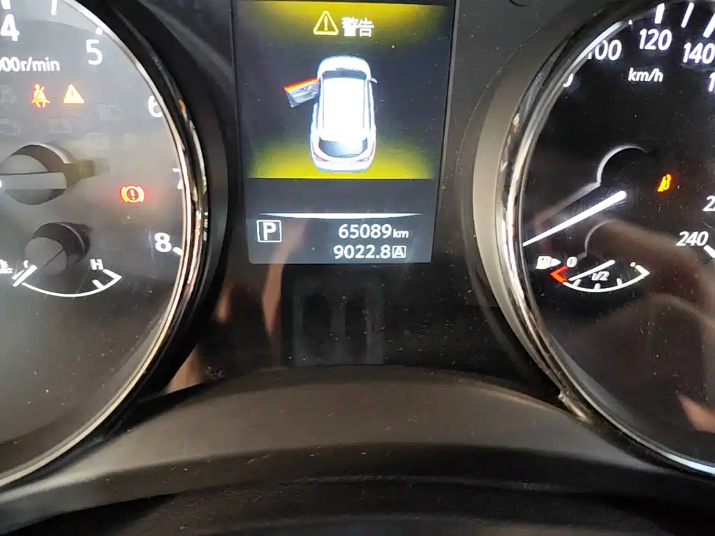 Nissan Qashqai — миниатюра 17