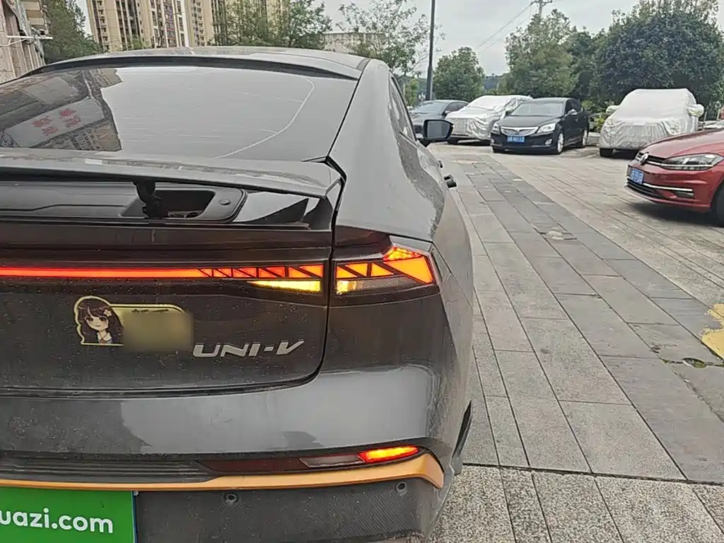 Changan UNI-V — миниатюра 8