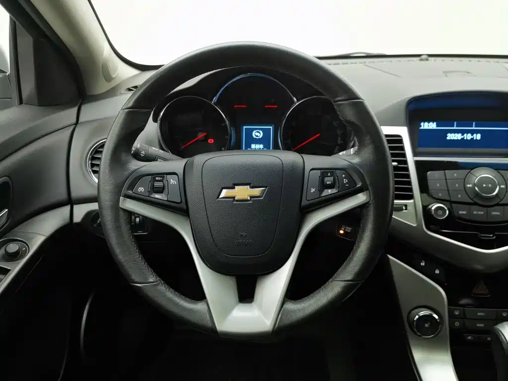 Chevrolet Cruze — миниатюра 11