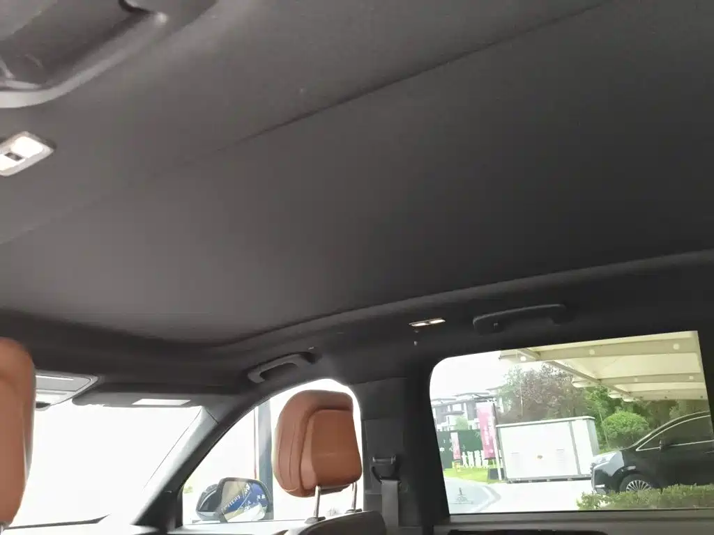 Lincoln Aviator — миниатюра 14