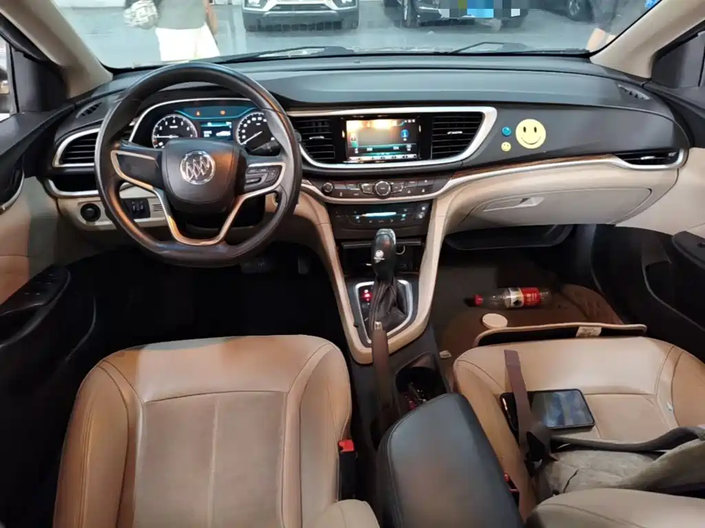 Buick Excelle — миниатюра 10